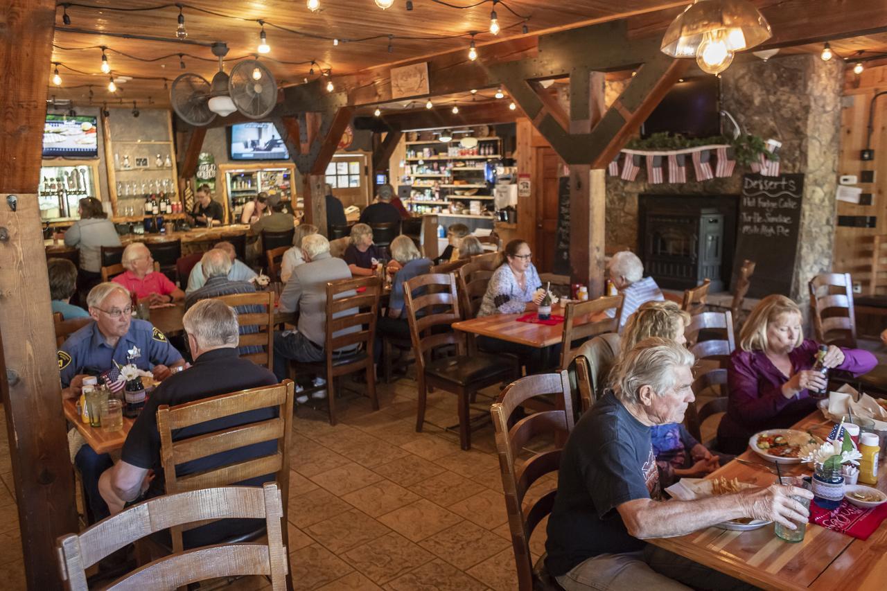 Cimarron Arrowhead Mountain Lodge מראה חיצוני תמונה