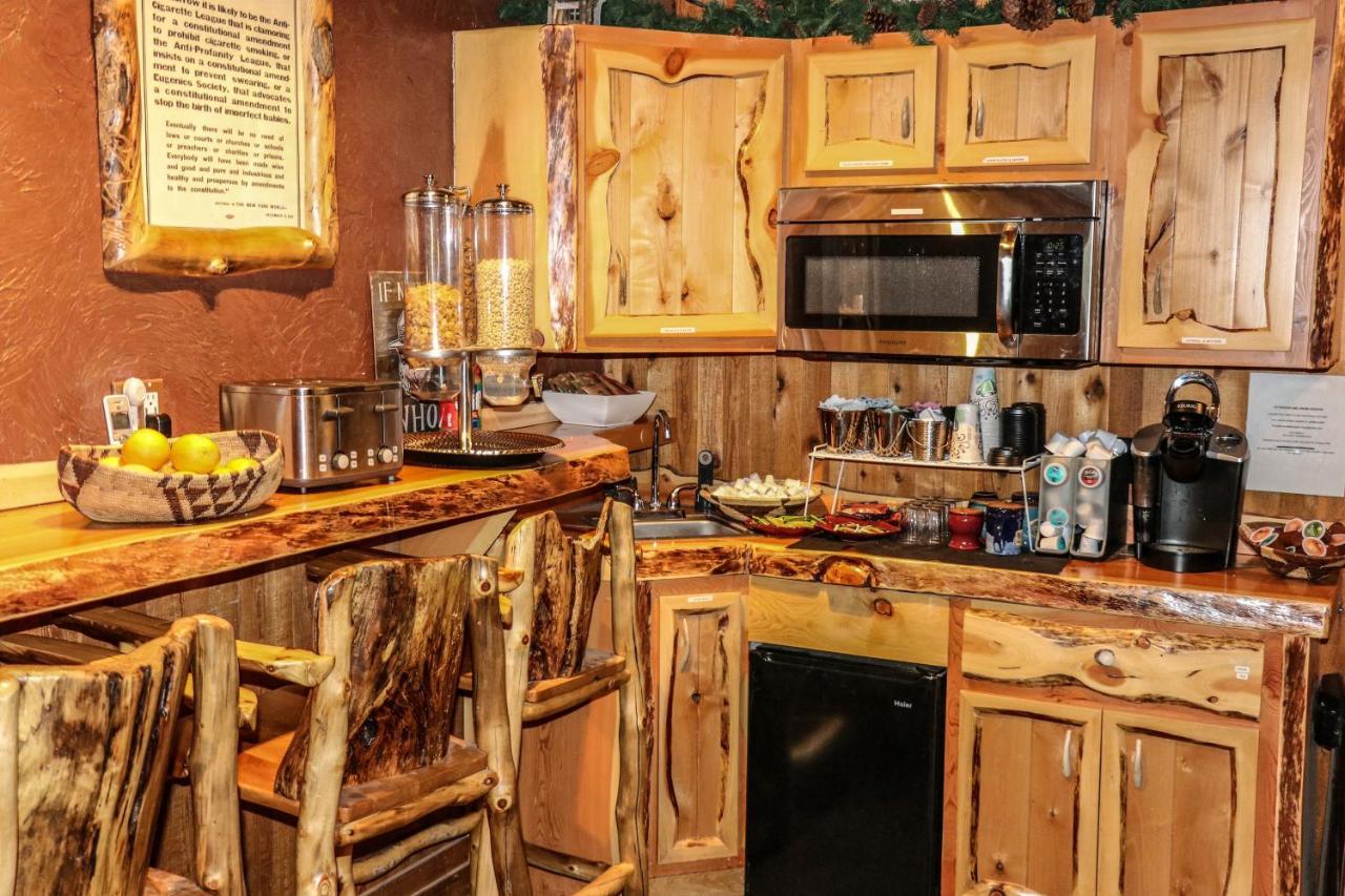 Cimarron Arrowhead Mountain Lodge מראה חיצוני תמונה
